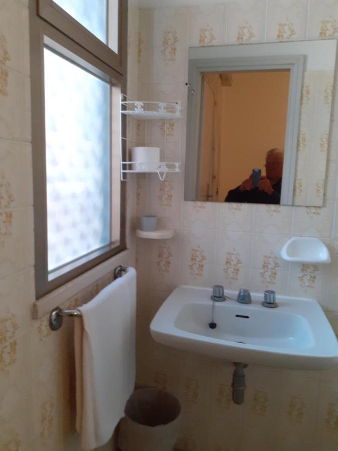 Hotel Rossini Rimini Bagian luar foto